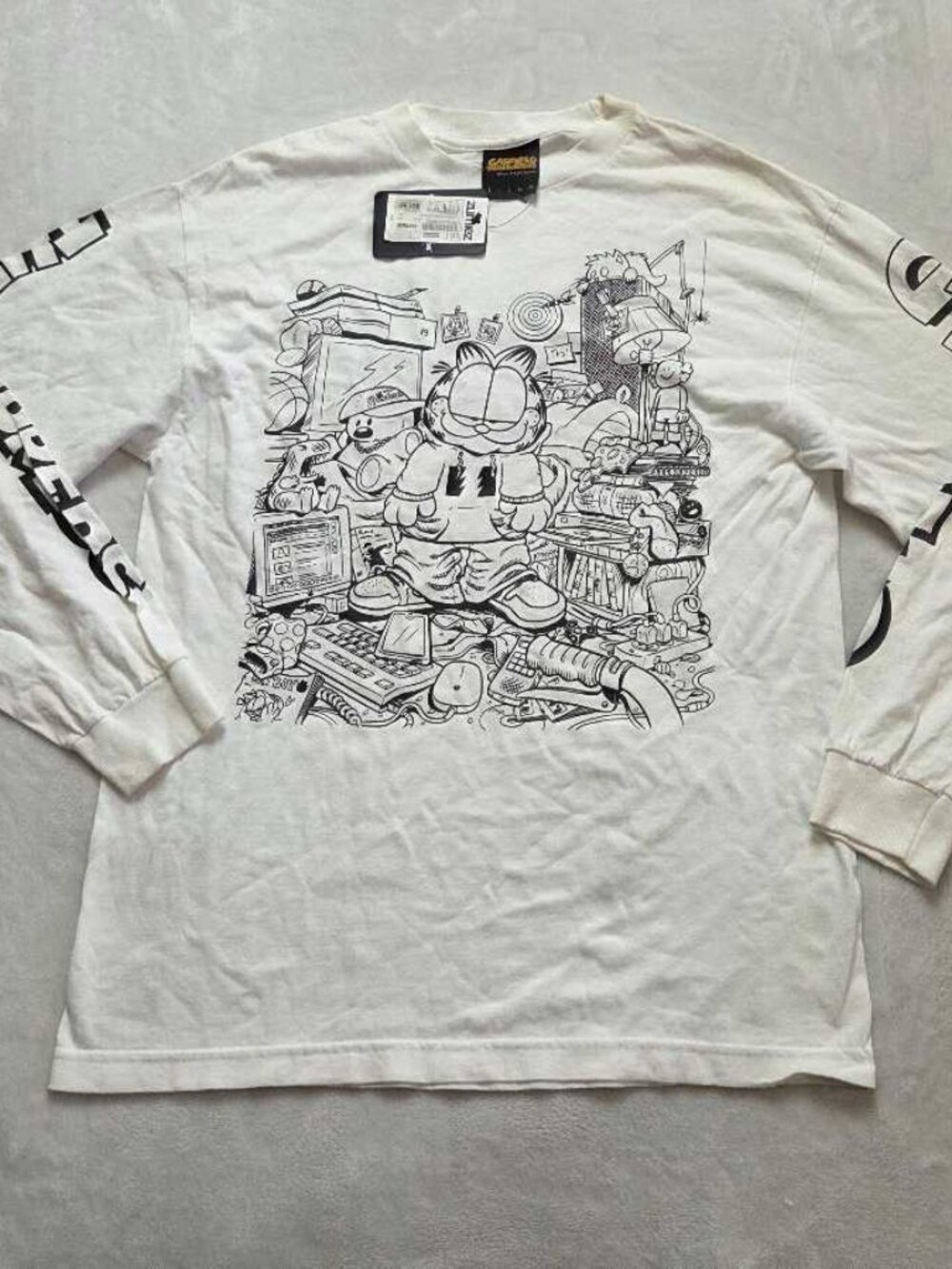 M (with flaws)  The Hundreds x Garfield Messy white longsleeve t-shirt